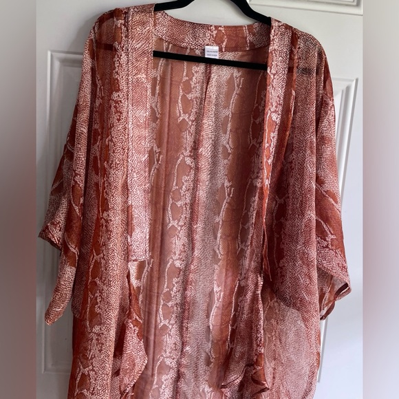 NWOT Gorgeous Sheer Brown Python Design 3/4 Bell Sleeve Kimono Swimsuit Coverup - Picture 9 of 17